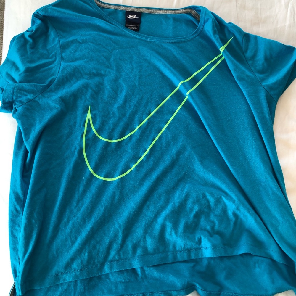 Womens Nike athletic top